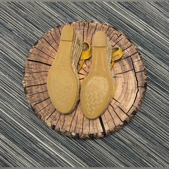 🆕Toni Pons Sandy-V Yellow Slingback Espadrille Platform Wedges size 8.5 / EU 39 - Picture 5 of 5